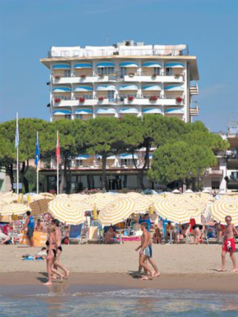 Hotel Ambasciatori Palace Lido di Jesolo Exterior photo